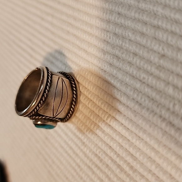 Metal turquoise ring - Picture 2 of 6